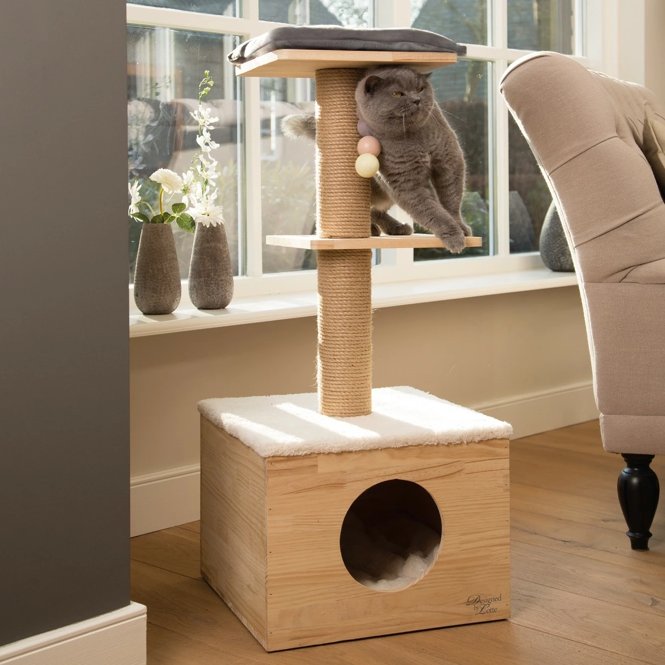 Designed By Lotte Arbre à Chat Kamina 2 Designed By Lotte Arbre à Chat Kamina – Image 2