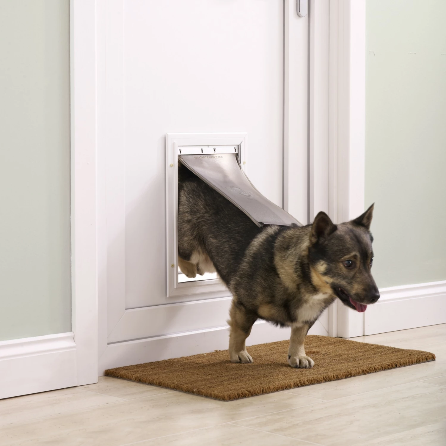 PetSafe Chatière Staywell® 600 2 PetSafe Chatière Staywell® 600 – Image 2
