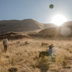 Ruffwear Frisbee Hover Craft™ 7 Ruffwear Frisbee Hover Craft™ -Promos Wanimo Boutique frisbee hover craft ruffwear 2